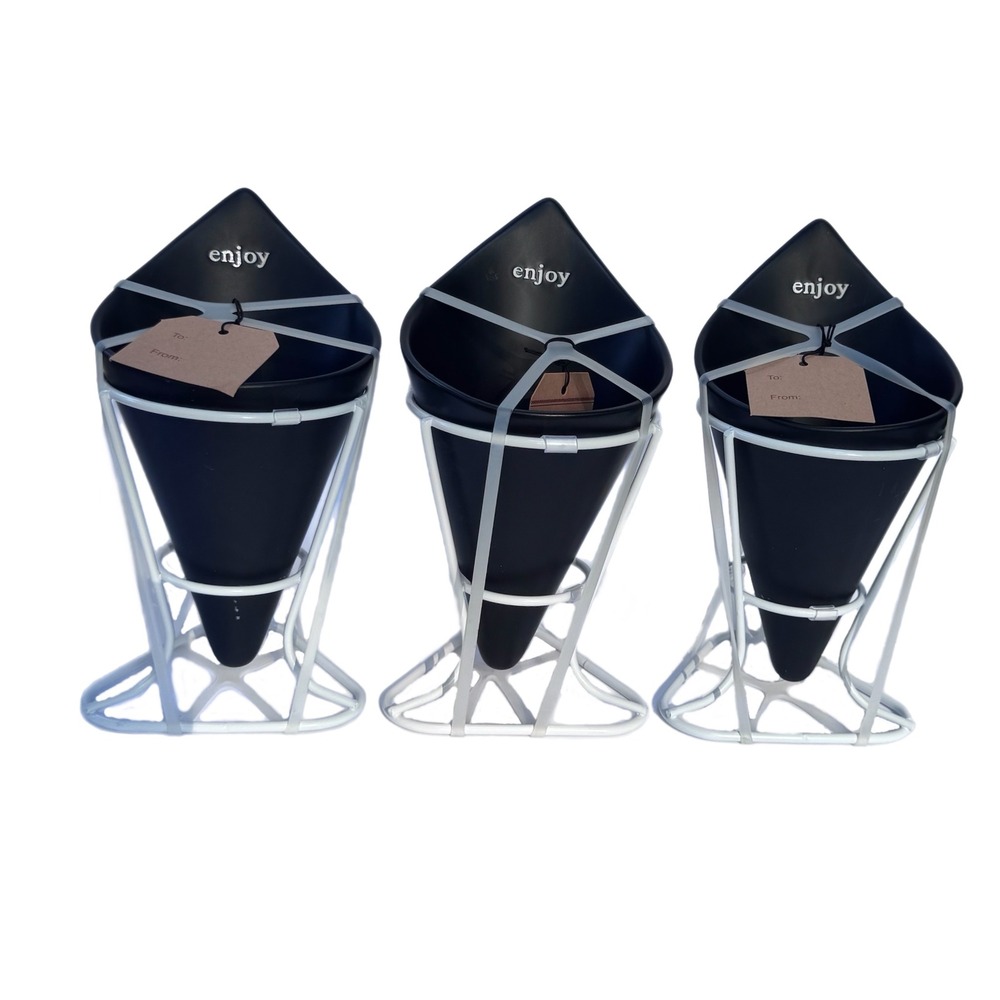 Signature Housewares Matte Black Ceramic French Fry Cone Dipping Set of 3 New